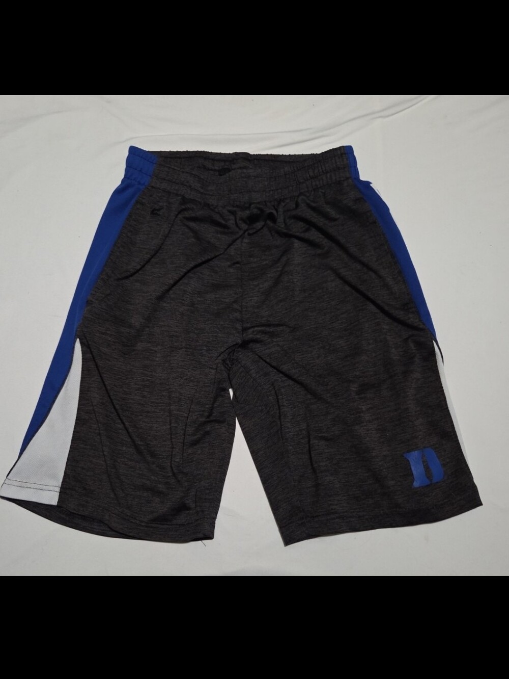 Colosseum boys medium grey duke basketball shorts #25